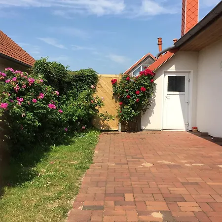 Holiday home Seeblick 39 *